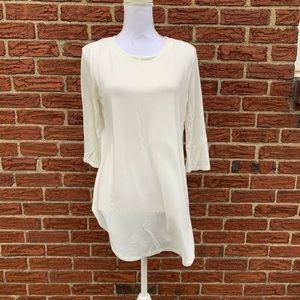 Crew neck 3/4 sleeve tunic top